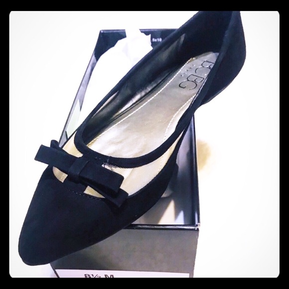 NIB NWT BCBGeneration Black suede flats shoes - Picture 3 of 7